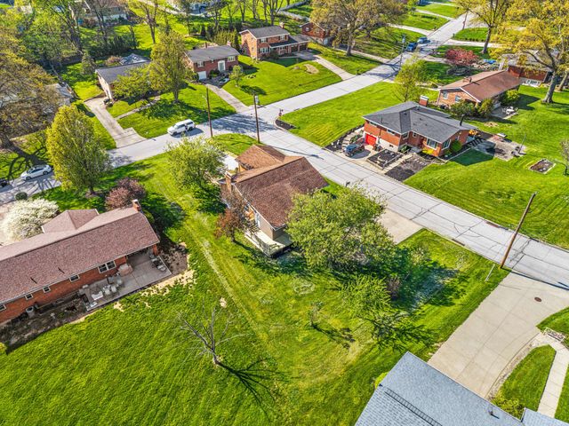 818 Mary Street, Villa Hills, KY 41017