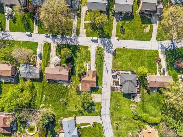 818 Mary Street, Villa Hills, KY 41017