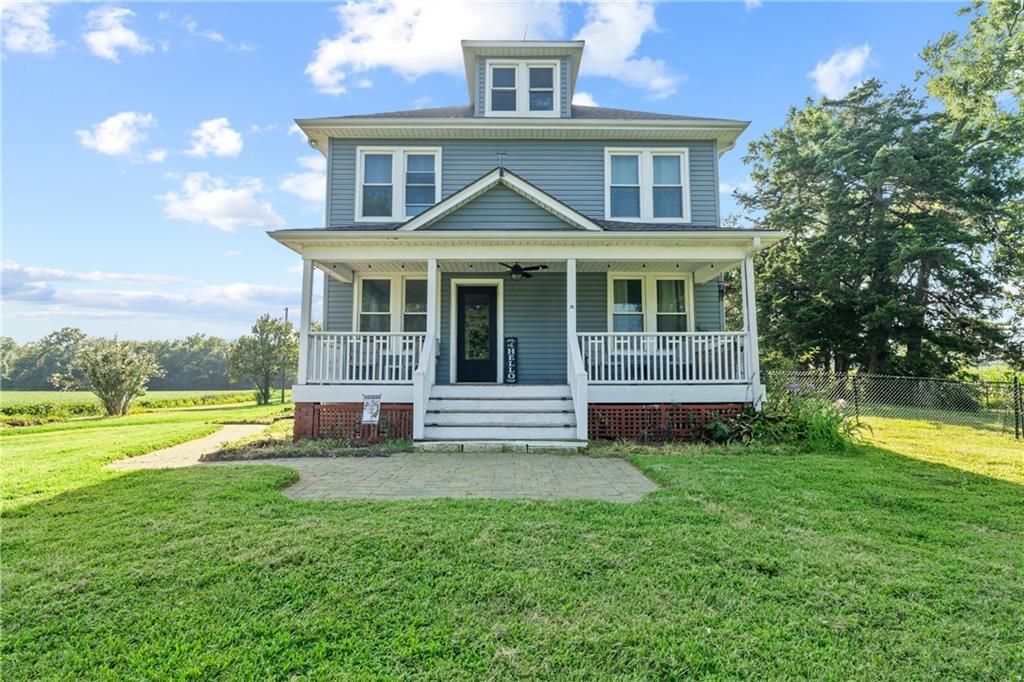 33859 167th Street, Leavenworth, KS 66048 — exterior