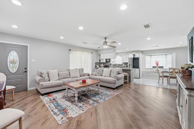 14403 Waterville Way, Houston, TX 77015
