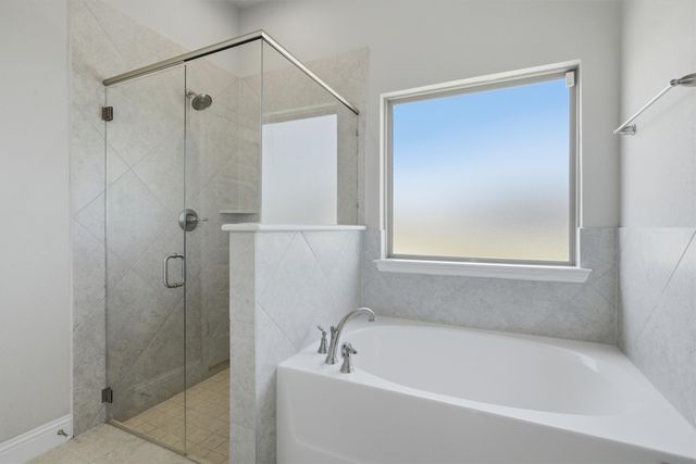 704 Cactus Creek Court, Godley, TX 76044