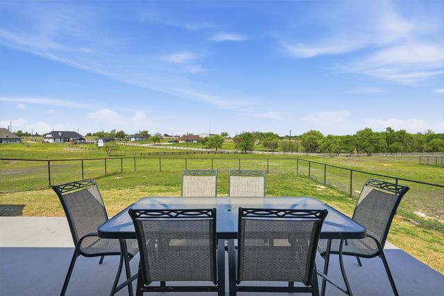 704 Cactus Creek Court, Godley, TX 76044