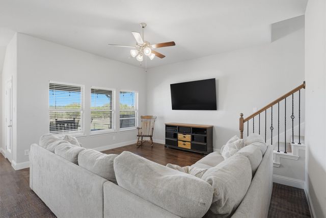 704 Cactus Creek Court, Godley, TX 76044