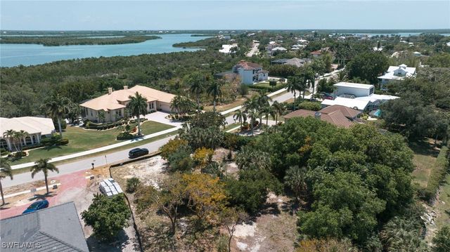 720 Inlet DR, Marco Island, FL 34145