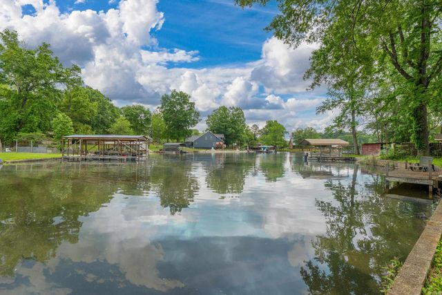 311 Iroquois Rd, Royal, AR 71968