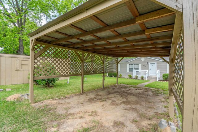 311 Iroquois Rd, Royal, AR 71968
