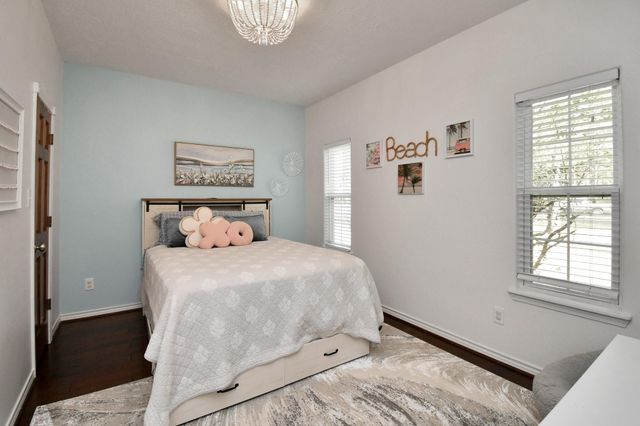 220 Cherokee Circle, Wallisville, TX 77597