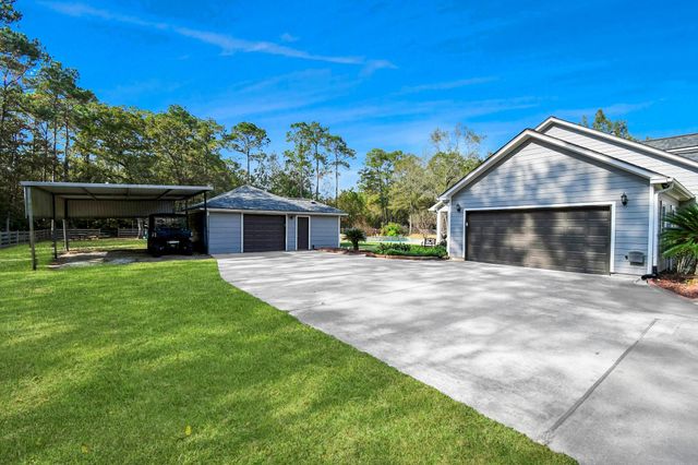 220 Cherokee Circle, Wallisville, TX 77597