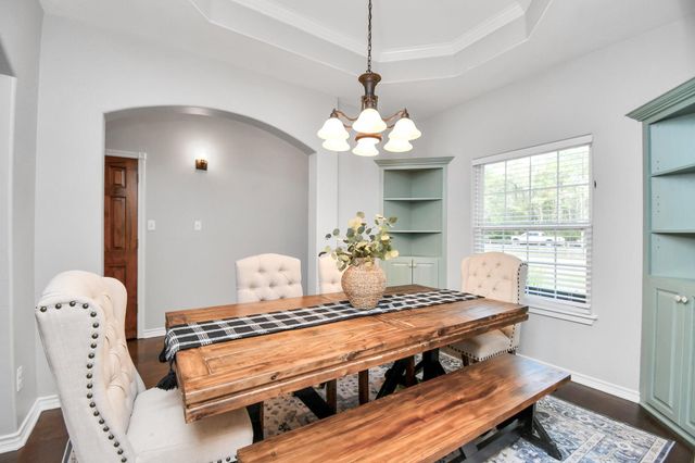 220 Cherokee Circle, Wallisville, TX 77597