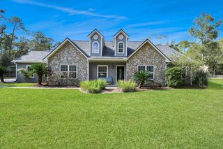 220 Cherokee Circle, Wallisville, TX 77597