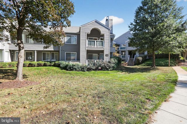 1502 SUMMERCHASE CT, Reston, VA 20194