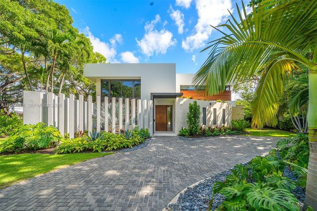 4041 S Le Jeune Rd, Miami, FL 33146