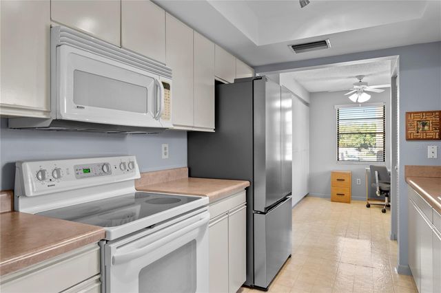 1601 43RD STREET N 220, St Petersburg, FL 33713