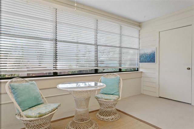 1601 43RD STREET N 220, St Petersburg, FL 33713