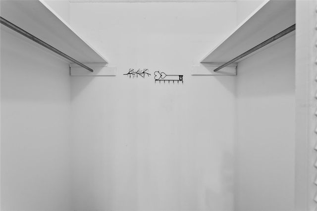 1601 43RD STREET N 220, St Petersburg, FL 33713