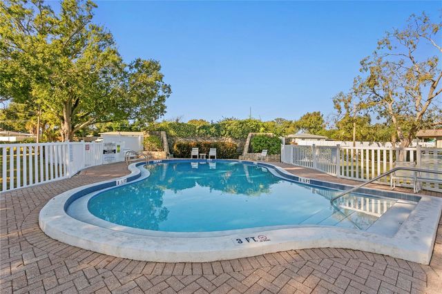 1601 43RD STREET N 220, St Petersburg, FL 33713