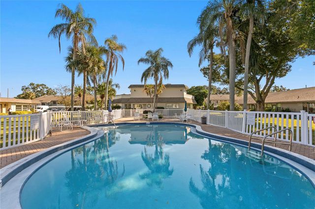 1601 43RD STREET N 220, St Petersburg, FL 33713