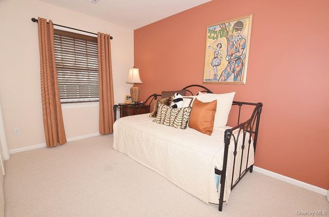 677 Balfour Place, Melville, NY 11747