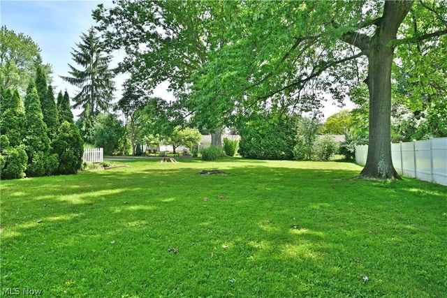 113 Massachusetts Avenue, Poland, OH 44514