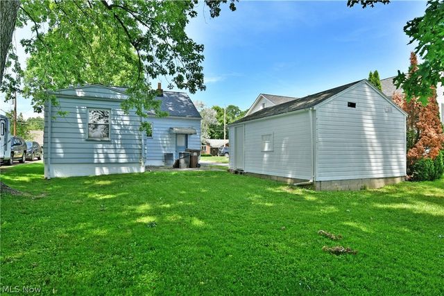 113 Massachusetts Avenue, Poland, OH 44514