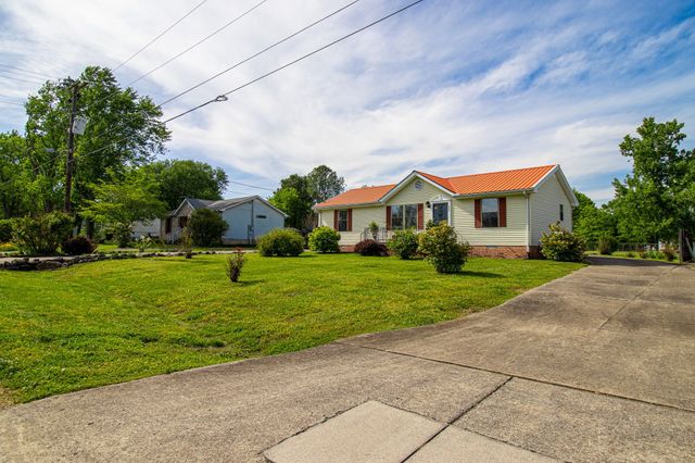1656 Winding Way Cir, Gallatin, TN 37066