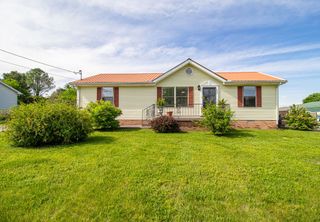 1656 Winding Way Cir, Gallatin, TN 37066