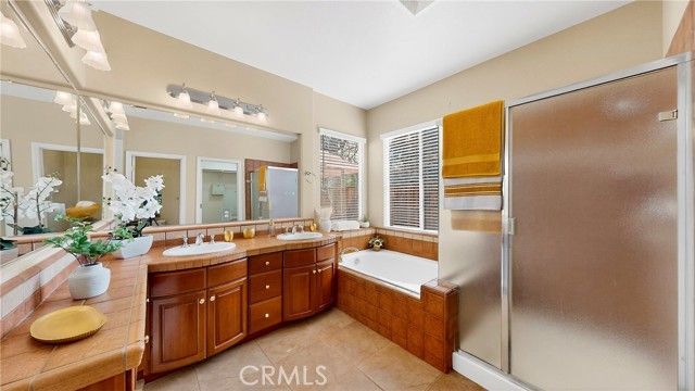 4102 Windrose, Turlock, CA 95382