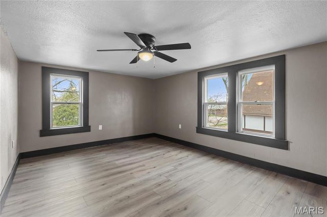 515 N Edwardsville Street, Staunton, IL 62088