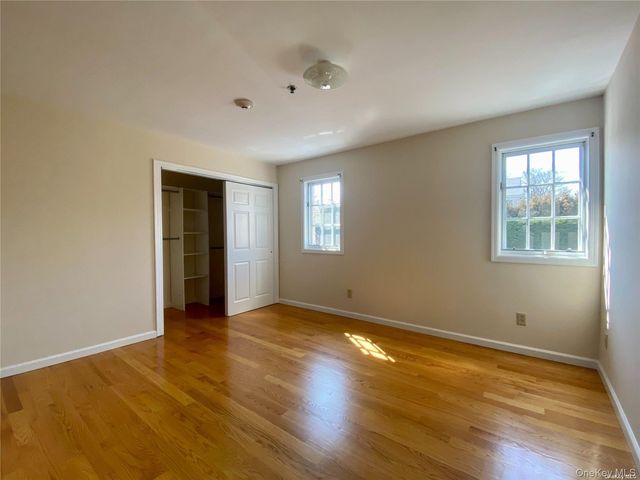 259 Glen Cove Avenue 251, Sea Cliff, NY 11579