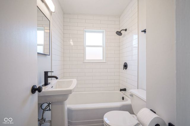 4811 Stratford Avenue, Indianapolis, IN 46201