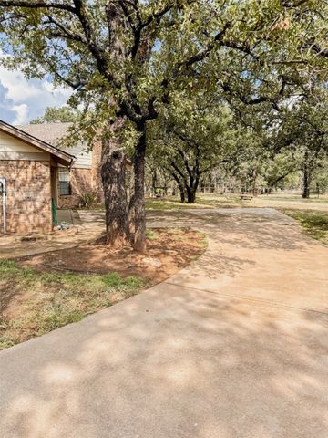 308 Allison Road, Springtown, TX 76082