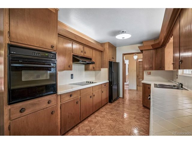 14075 Crabapple Rd, Golden, CO 80401