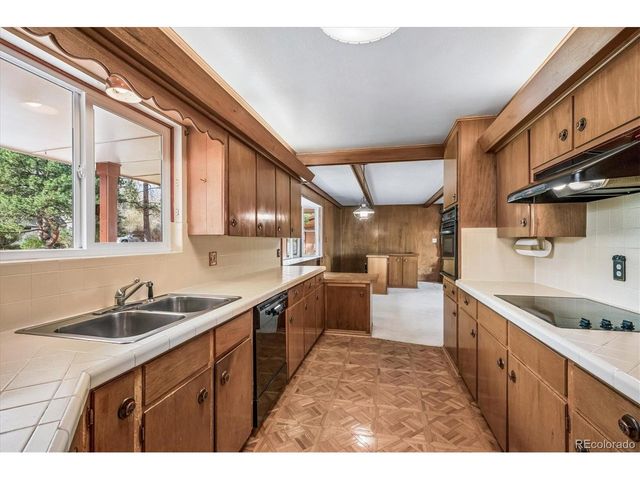 14075 Crabapple Rd, Golden, CO 80401