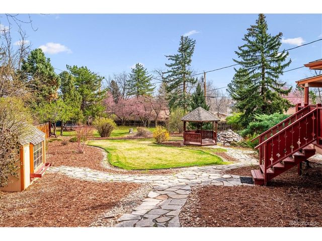 14075 Crabapple Rd, Golden, CO 80401