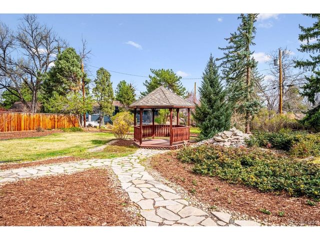 14075 Crabapple Rd, Golden, CO 80401