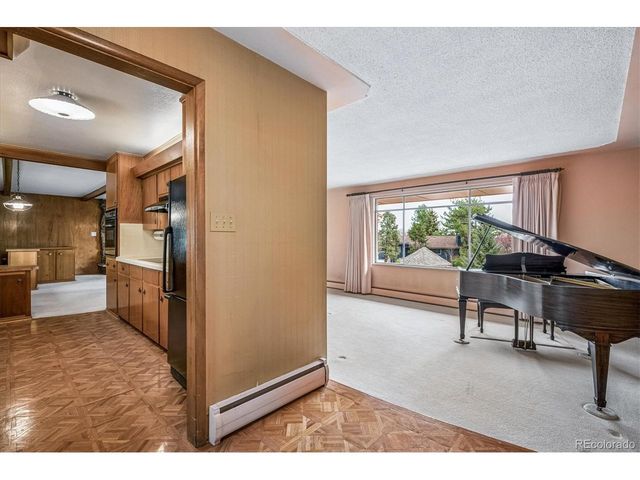 14075 Crabapple Rd, Golden, CO 80401