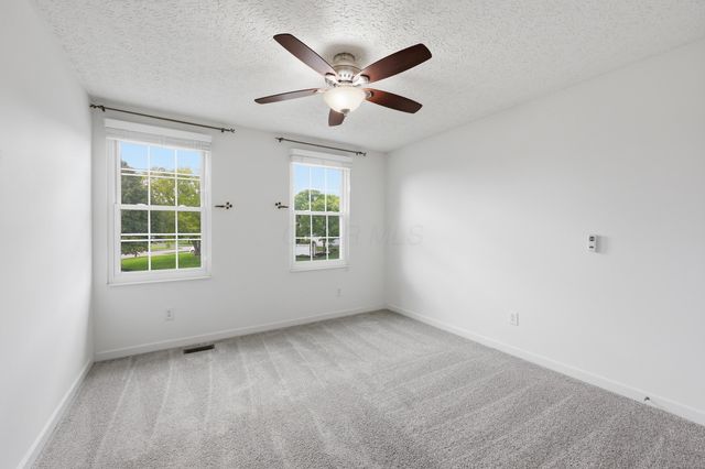 1158 Briarshore Way, Lewis Center, OH 43035