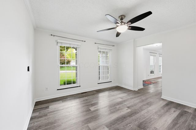 1158 Briarshore Way, Lewis Center, OH 43035
