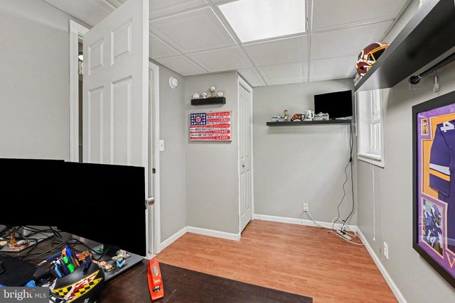 2008 WAVE DR, Stafford, VA 22554