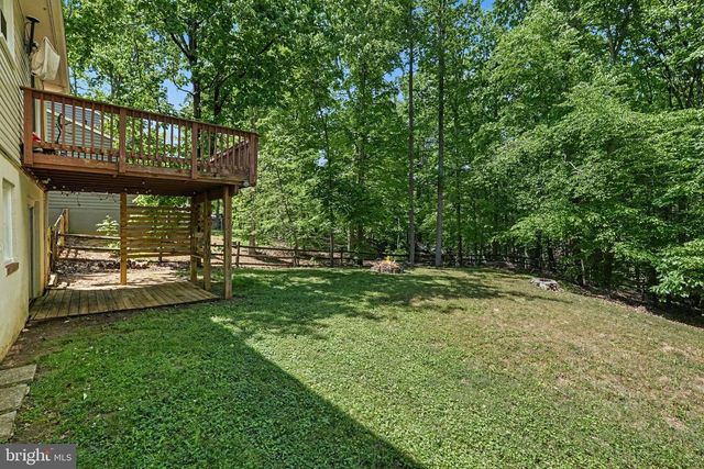2008 WAVE DR, Stafford, VA 22554