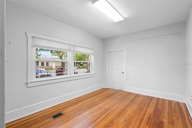 615 N PALMETTO COURT, Deland, FL 32720