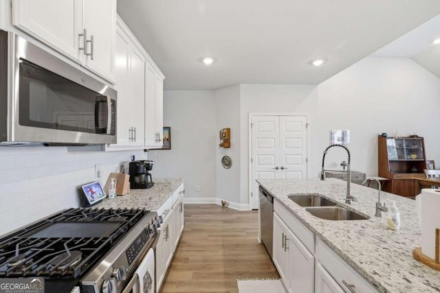 64 Sherwood Drive, Commerce, GA 30529