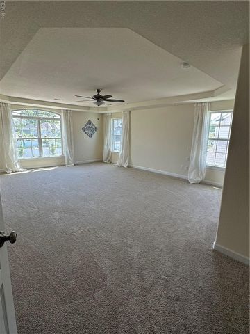 1000 Eleni CT, Chesapeake, VA 23322