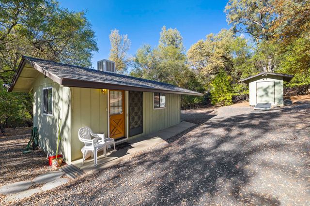 701 Old Bald Mountain Rd., Sonora, CA 95370