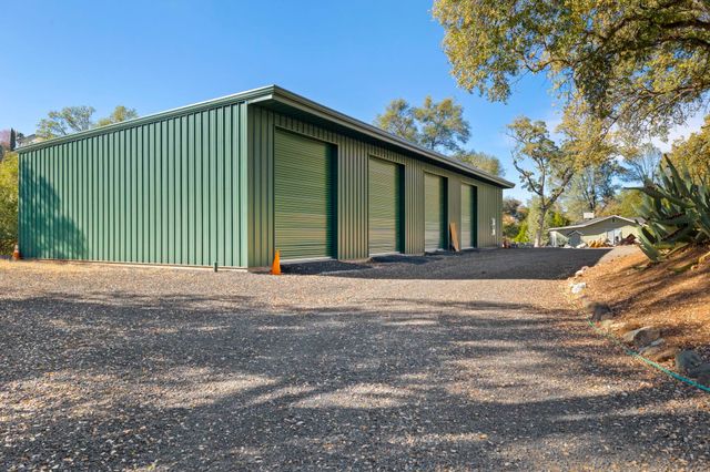 701 Old Bald Mountain Rd., Sonora, CA 95370