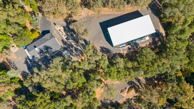 701 Old Bald Mountain Rd., Sonora, CA 95370