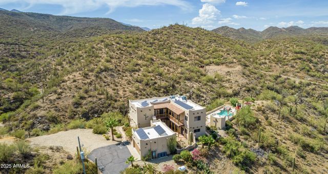 32150 S LISA Drive, Black Canyon City, AZ 85324