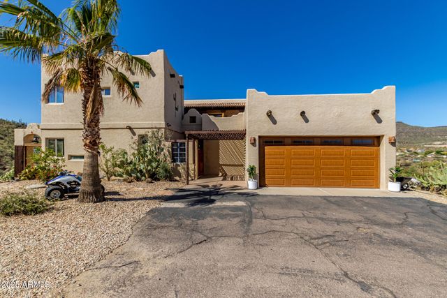 32150 S LISA Drive, Black Canyon City, AZ 85324