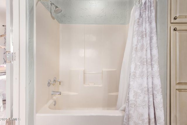 32150 S LISA Drive, Black Canyon City, AZ 85324