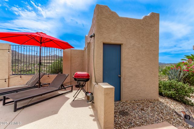 32150 S LISA Drive, Black Canyon City, AZ 85324